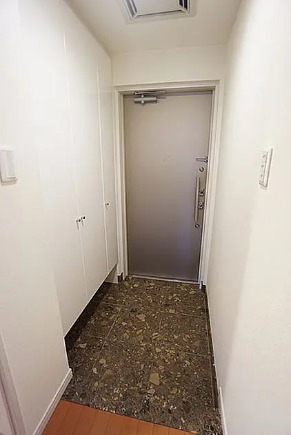 玄関　※別部屋参照