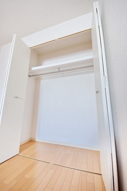 収納　同物件別部屋写真