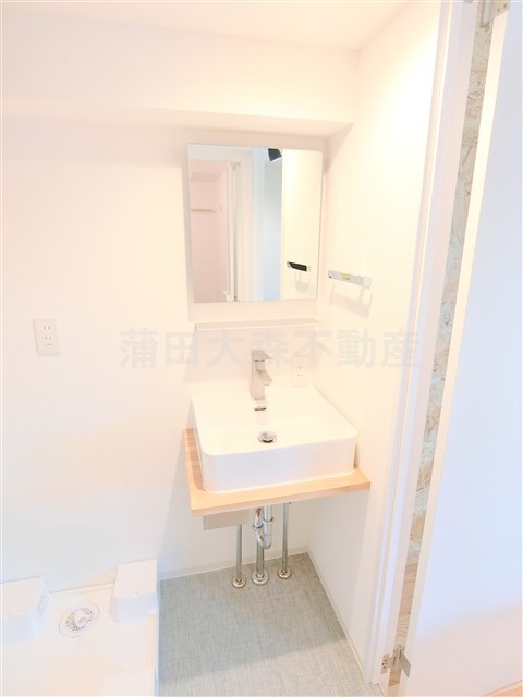 洗面設備　洗面脱衣所　独立洗面台　洗濯機置き場