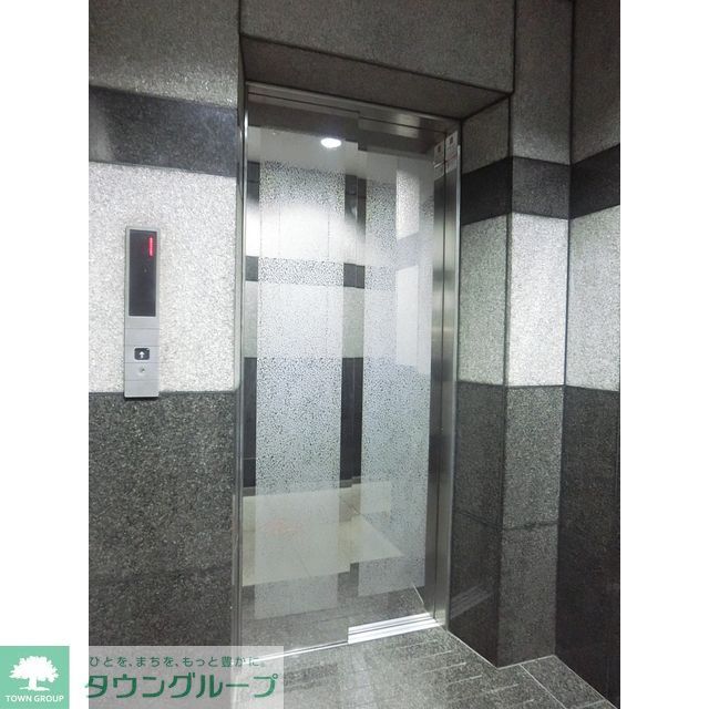 その他　エレベーター