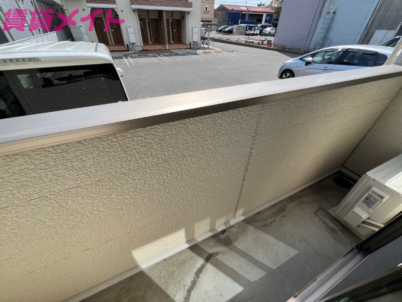 バルコニー　同型参考写真です