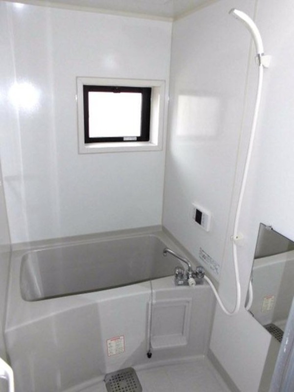 バス・シャワールーム　図面と現状に相違がある場合には現状を優先