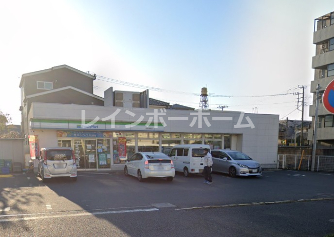 コンビニ　ファミリーマート 船橋湊町店（コンビニ）まで1458m