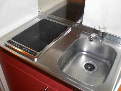 キッチン　安全設計の電磁調理器♪