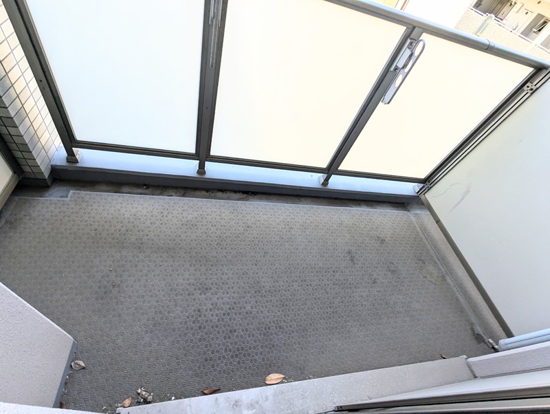 バルコニー　同物件別部屋写真