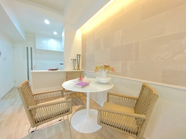 居室・リビング　モデルルームの写真です