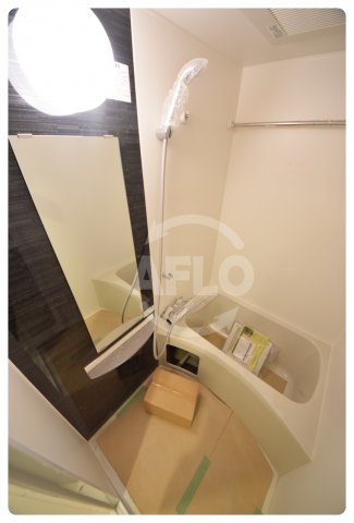 バス・シャワールーム　エスリード大阪上本町ブランシュ　浴室