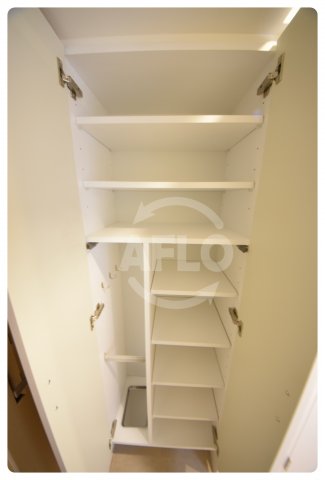 収納　エスリード大阪上本町ブランシュ　シューズボックス