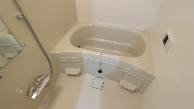 バス・シャワールーム　日々の疲れを癒すお風呂です♪