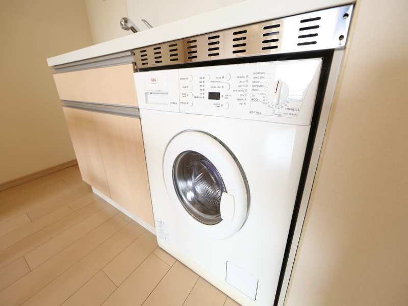 その他設備　ドラム式洗濯機