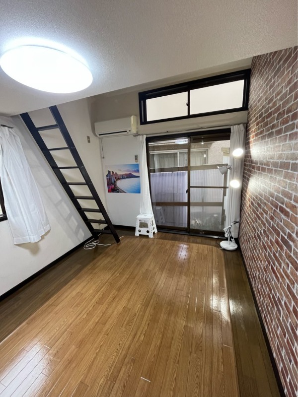 居室・リビング　※他部屋参考写真