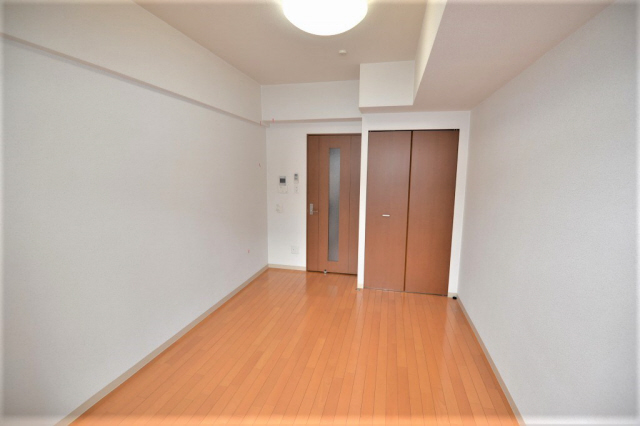 居室・リビング　写真は同マンションの違うお部屋のものです