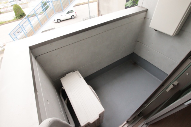 バルコニー　※別室の参考写真の為、現況優先です。