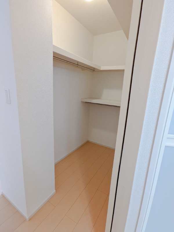 収納　図面と現状に相違がある場合には現状を優先