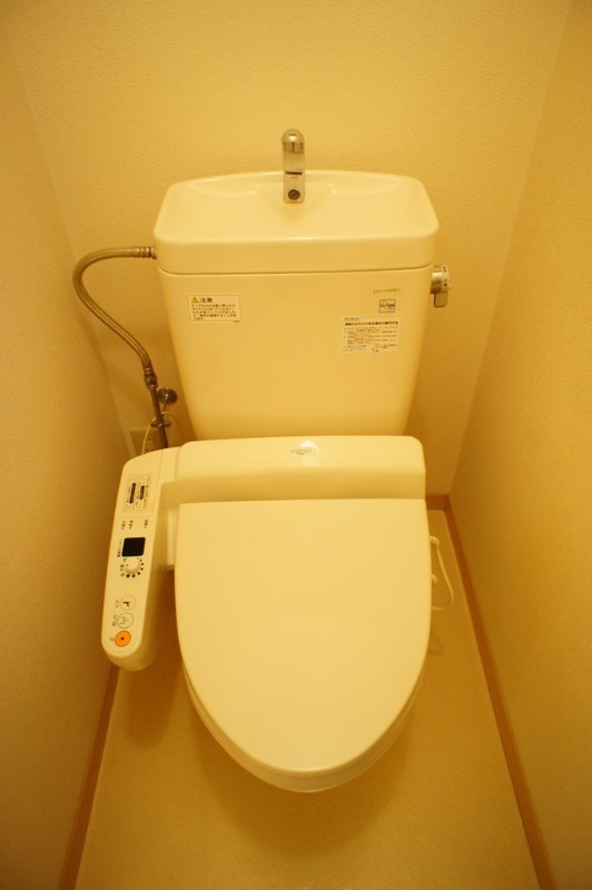 トイレ　図面と現状に相違がある場合には現状を優先