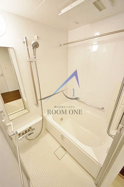 バス・シャワールーム　お風呂です。