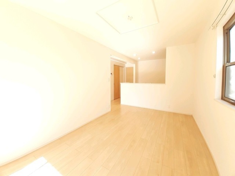 居室・リビング　図面と現状に相違がある場合には現状を優先