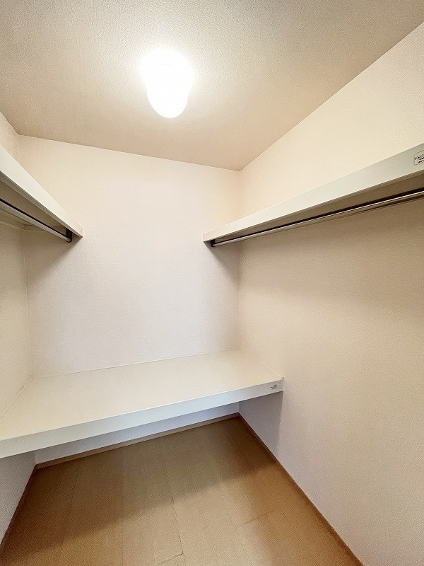 収納　★ウォークインクローゼット★
