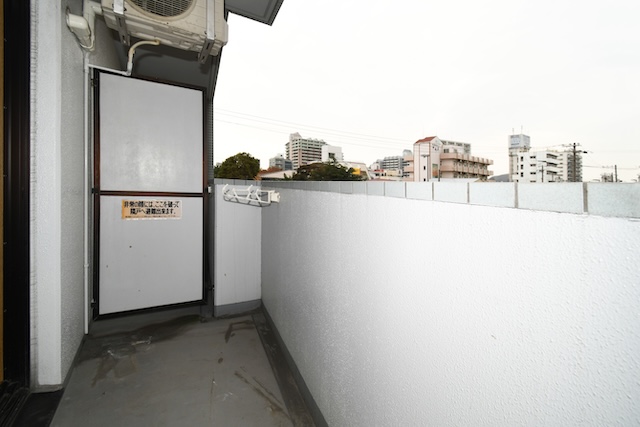 バルコニー　東面バルコニー