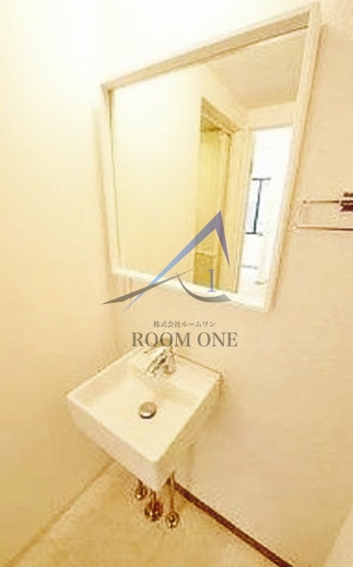 洗面設備　洗面台です。
