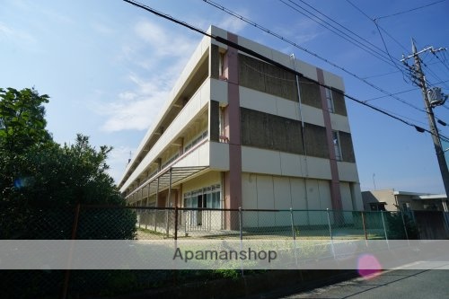 小学校　大和郡山市立郡山北小学校（小学校）まで962m