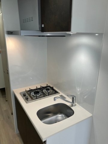 キッチン　コンパクトなキッチンで掃除もラクラク