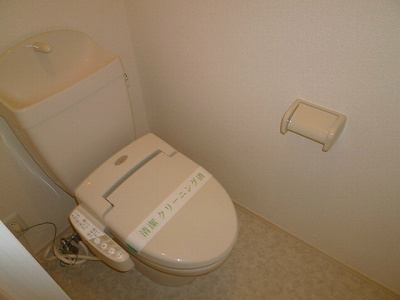 トイレ　別部屋参照