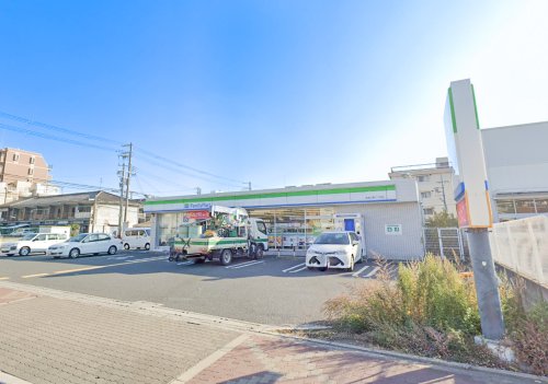 コンビニ　ファミリーマート 遠里小野二丁目店（コンビニ）まで628m