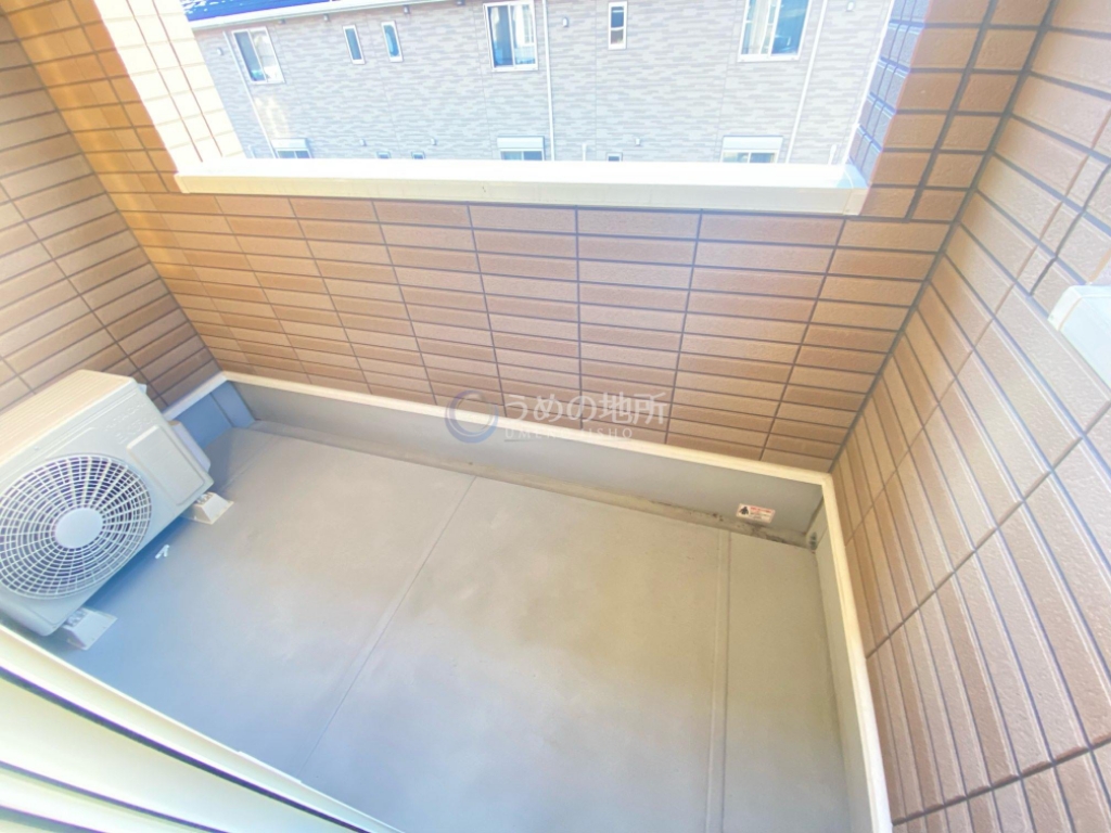 バルコニー　ベランダ