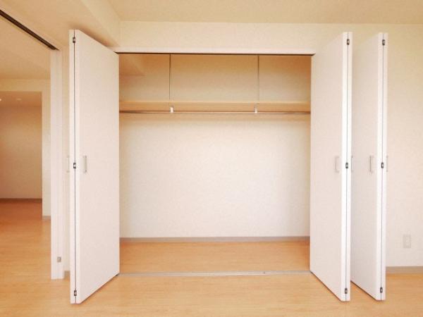 収納　同タイプ内観です