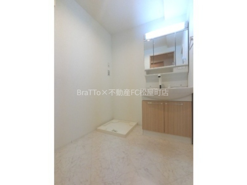 洗面設備　脱衣所