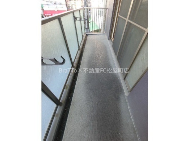 バルコニー　バルコニー