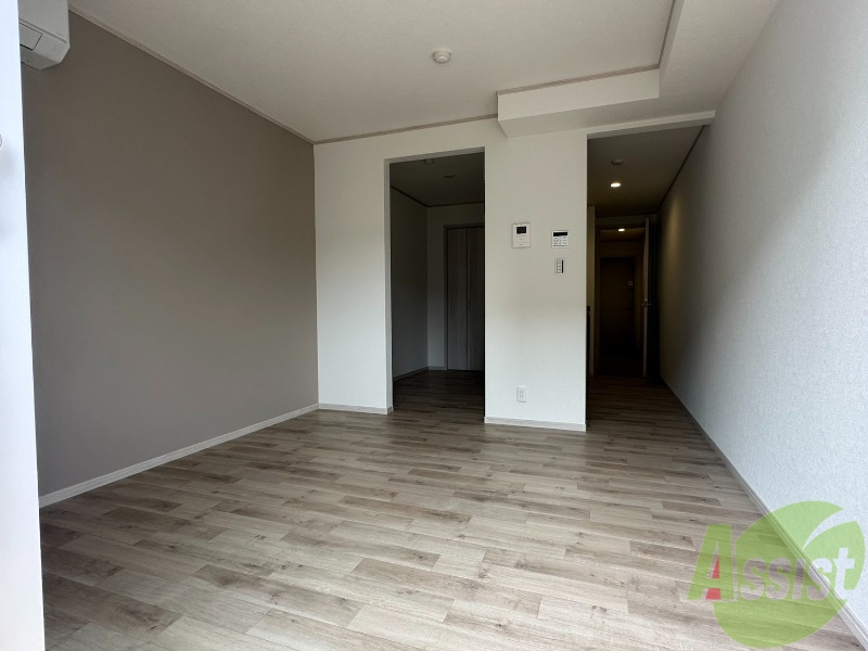 居室・リビング　南向きのリビングは陽当たりも良く気持ちがいいです。