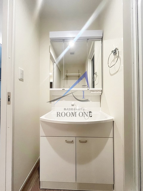 洗面設備　洗面台です。