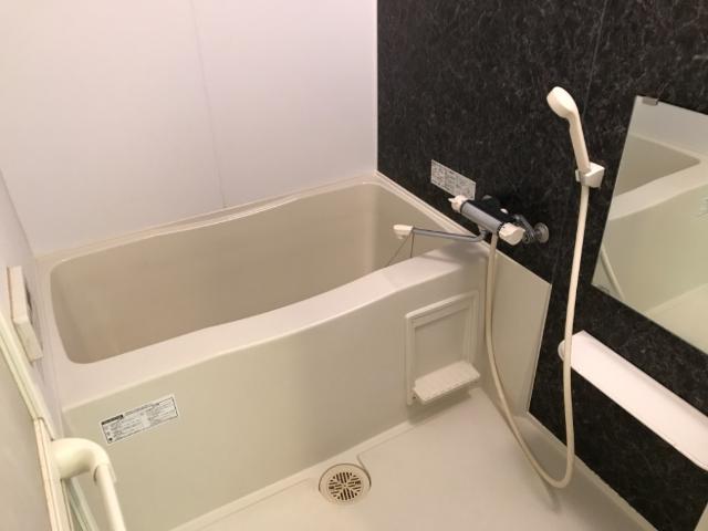 バス・シャワールーム　ユニットバス