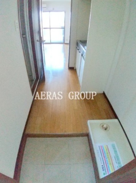 玄関　別部屋参考。