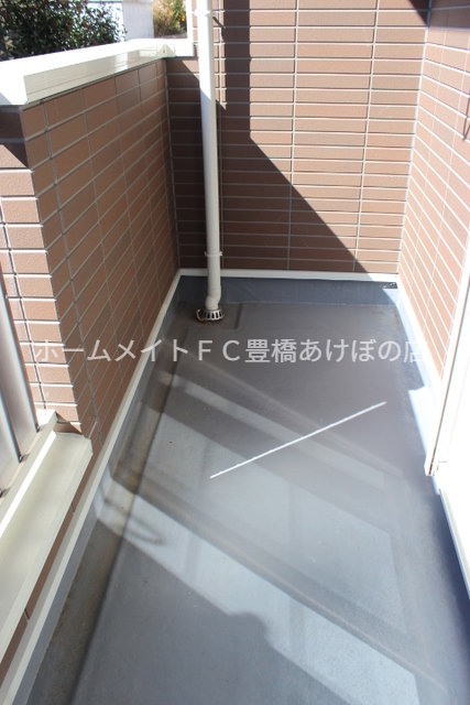 バルコニー　同型別部屋写真