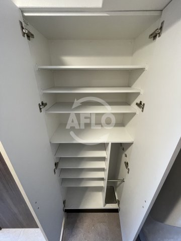 収納　エステムコート新梅田　下駄箱