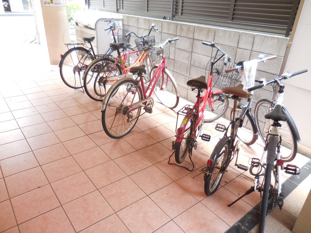 その他　自転車置場2016/7撮影