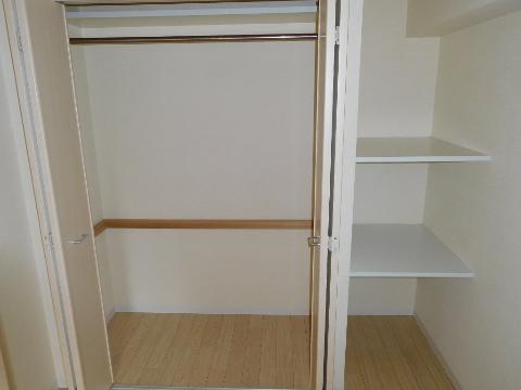 収納　クローゼット