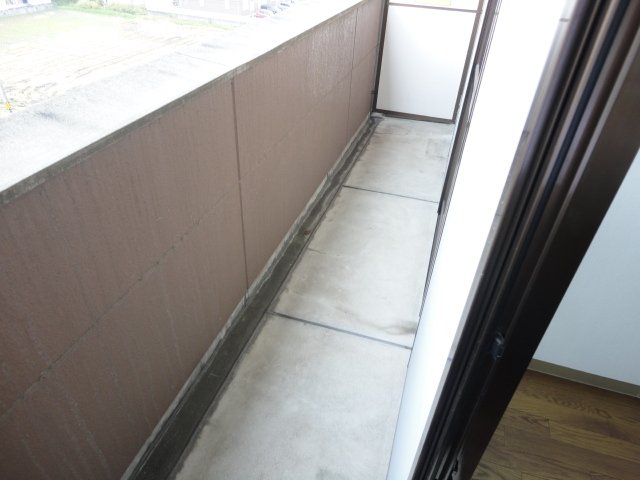 バルコニー　ベランダ