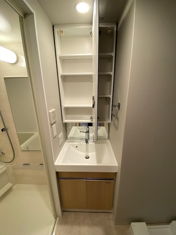 洗面設備　同じタイプのお部屋の写真です。ご参考までに