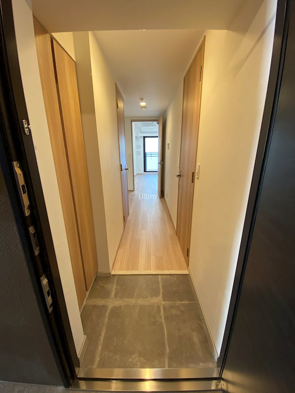 玄関　同じタイプのお部屋の写真です。ご参考までに