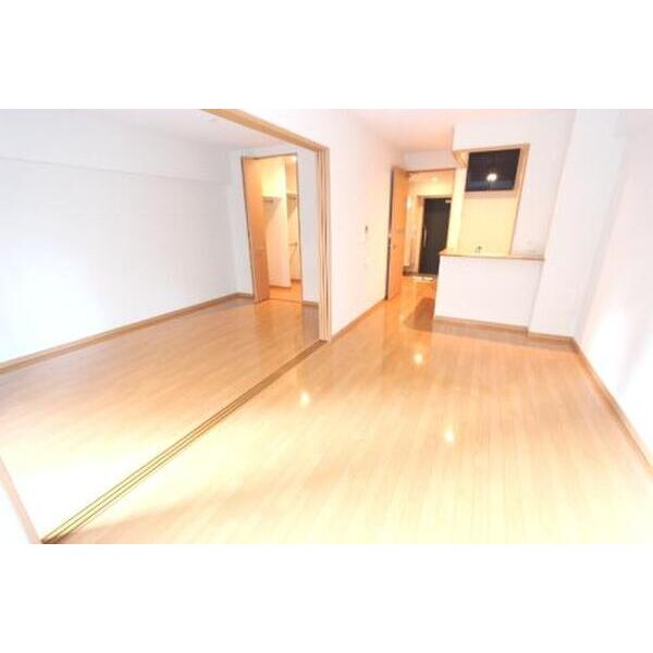 居室・リビング　キルンズ高取