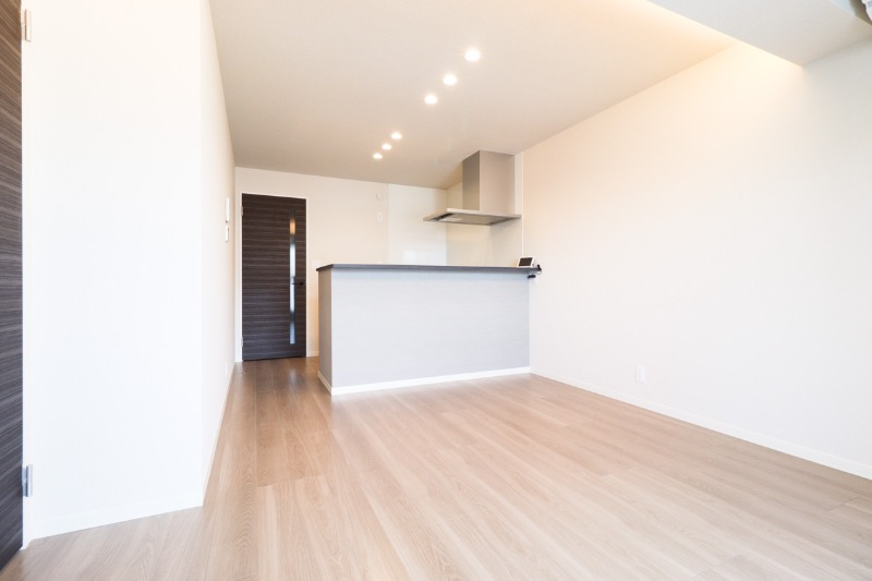 居室・リビング　図面と現状に相違がある場合には現状を優先