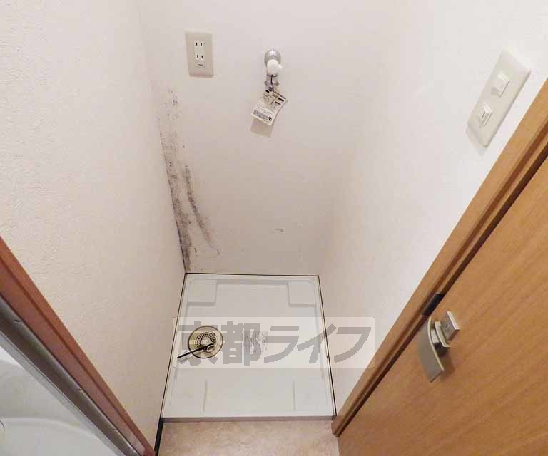 その他設備　室内洗濯機置き場になります。