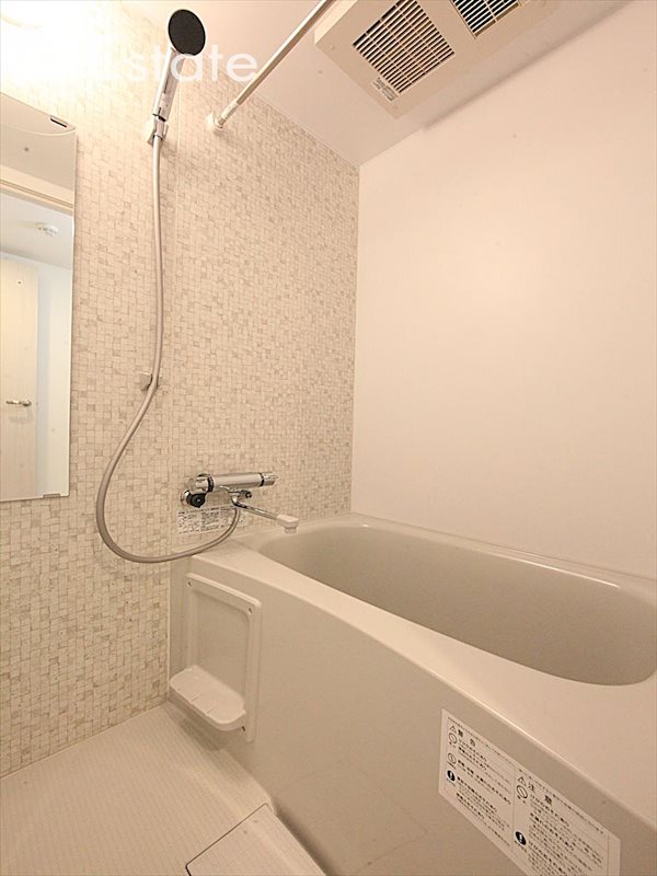 バス・シャワールーム　バスルーム