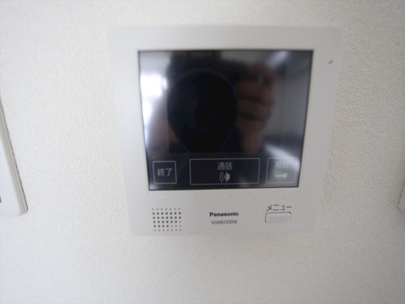 セキュリティ　モニター付きインターホン