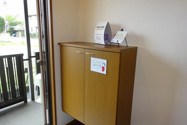 玄関　シューズボックス