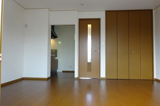 居室・リビング　居室１０帖